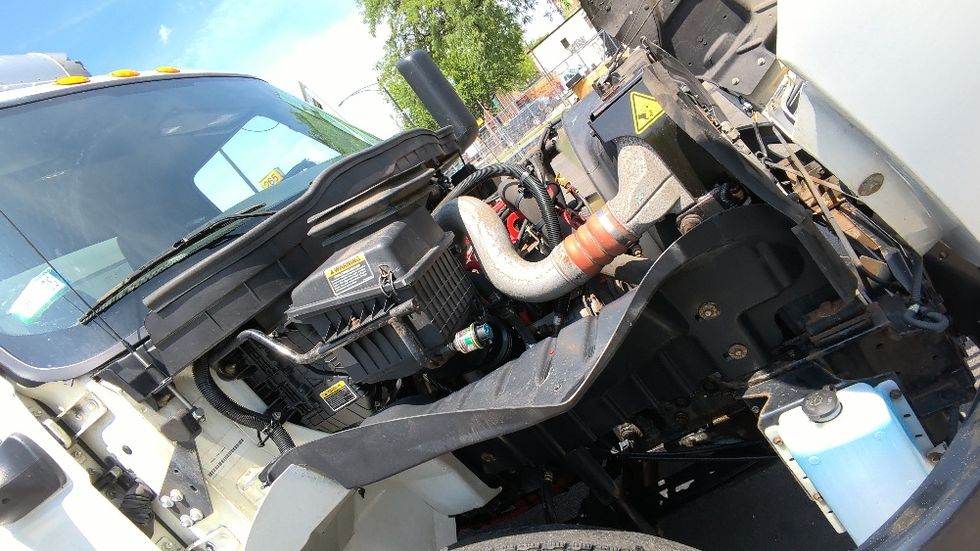 Medium Duty Box Truck-Light and Medium Duty Trucks-International-2019-MV607-Sturtevant-WI-124,197\n\t\tmiles-$ 55,500 - Image 24