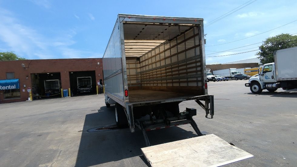 Medium Duty Box Truck-Light and Medium Duty Trucks-International-2019-MV607-Sturtevant-WI-124,197\n\t\tmiles-$ 55,500 - Image 9
