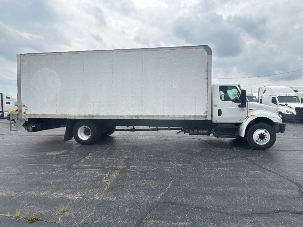 Medium Duty Box Truck-Light and Medium Duty Trucks-International-2019-MV607-Sturtevant-WI-416,410\n\t\tmiles-$ 20,000 - Image 15