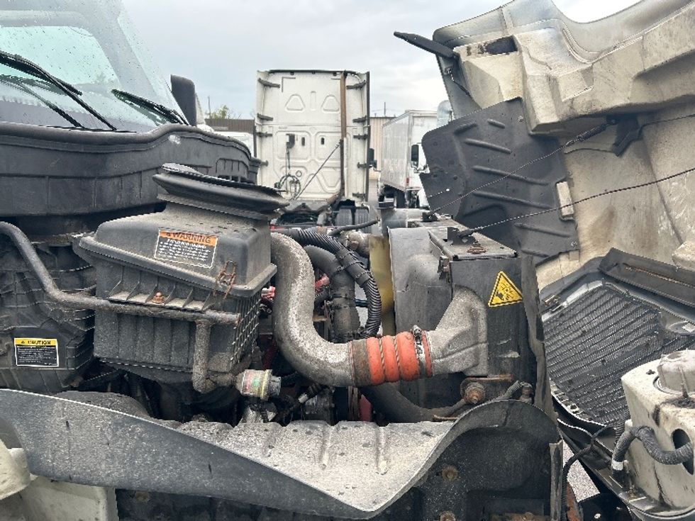 Medium Duty Box Truck-Light and Medium Duty Trucks-International-2019-MV607-Sturtevant-WI-427,106\n\t\tmiles-$ 20,250 - Image 23