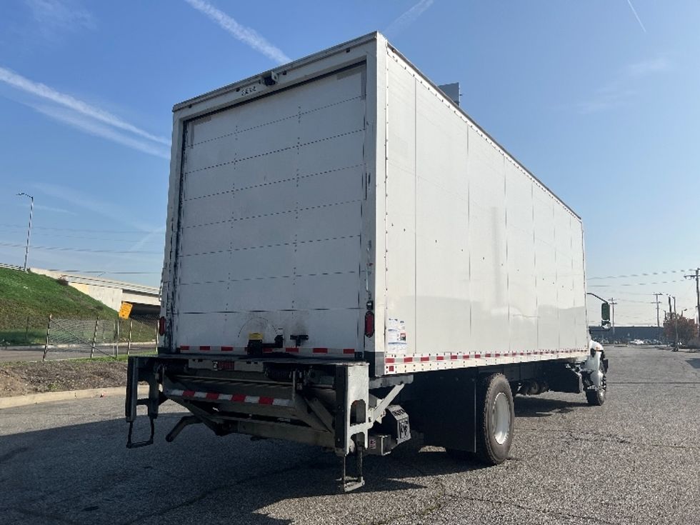 Medium Duty Box Truck-Light and Medium Duty Trucks-International-2019-MV607-Torrance-CA-62,584\n\t\tmiles-$ 57,250 - Image 13