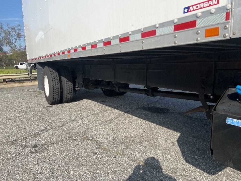 Medium Duty Box Truck-Light and Medium Duty Trucks-International-2019-MV607-Torrance-CA-62,584\n\t\tmiles-$ 57,250 - Image 14