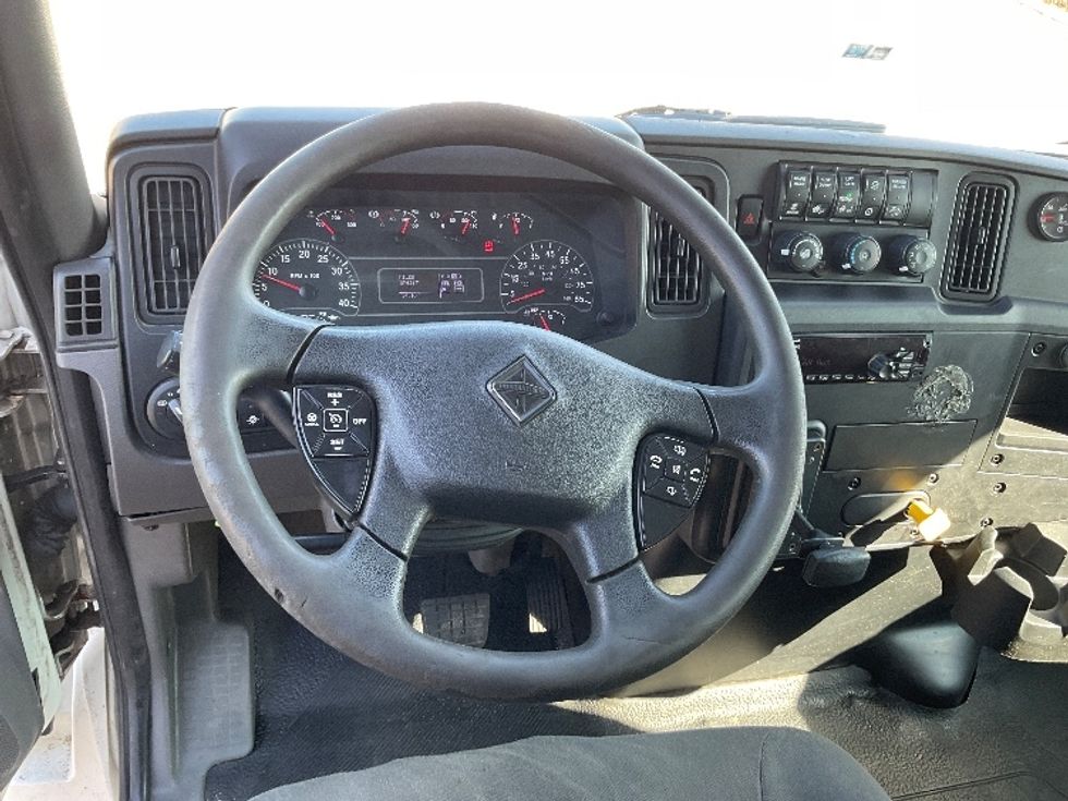 Medium Duty Box Truck-Light and Medium Duty Trucks-International-2019-MV607-Walker-MI-374,184\n\t\tmiles-$ 20,000 - Image 18