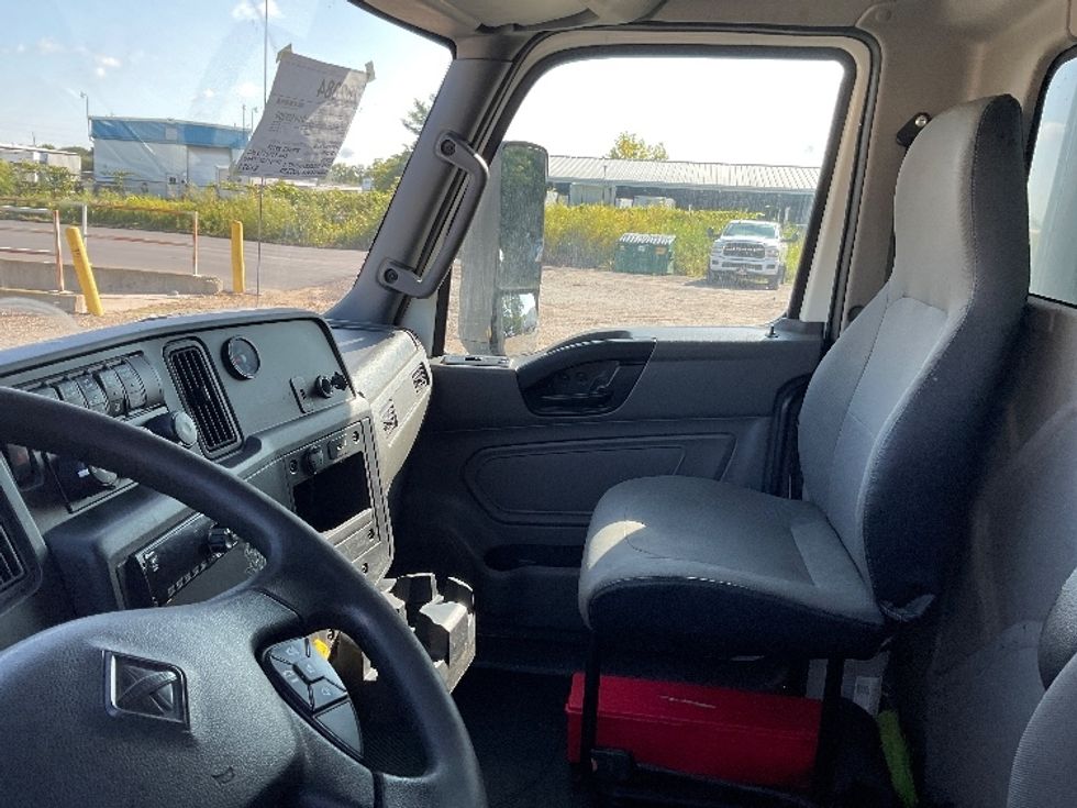 Medium Duty Box Truck-Light and Medium Duty Trucks-International-2019-MV607-Walker-MI-374,184\n\t\tmiles-$ 20,000 - Image 19