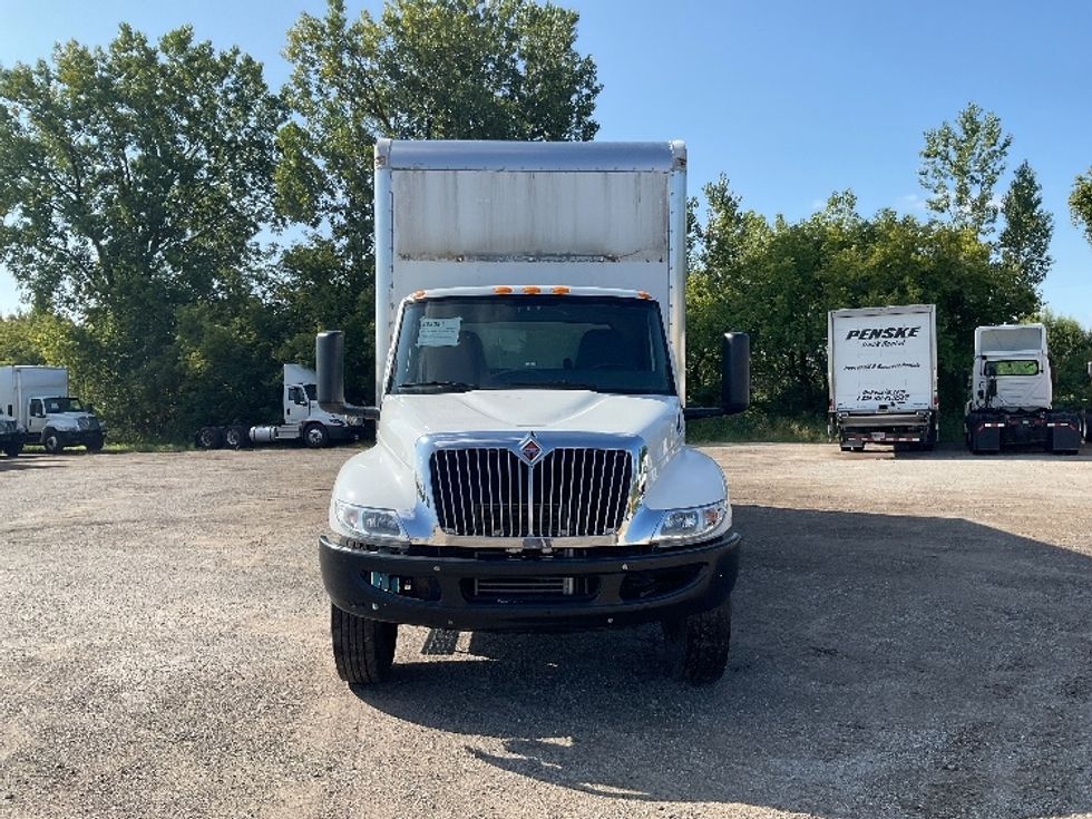 Medium Duty Box Truck-Light and Medium Duty Trucks-International-2019-MV607-Walker-MI-374,184\n\t\tmiles-$ 20,000 - Image 2