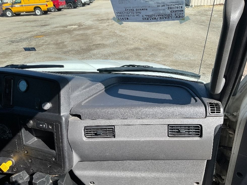 Medium Duty Box Truck-Light and Medium Duty Trucks-International-2019-MV607-Walker-MI-374,184\n\t\tmiles-$ 20,000 - Image 21