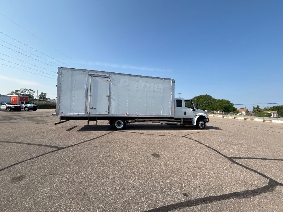 Medium Duty Box Truck-Light and Medium Duty Trucks-International-2019-MV607-Warren-MI-101,594\n\t\tmiles-$ 55,250 - Image 14