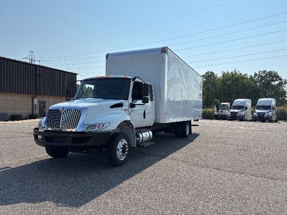 Medium Duty Box Truck-Light and Medium Duty Trucks-International-2019-MV607-Warren-MI-101,594\n\t\tmiles-$ 55,250 - Image 3