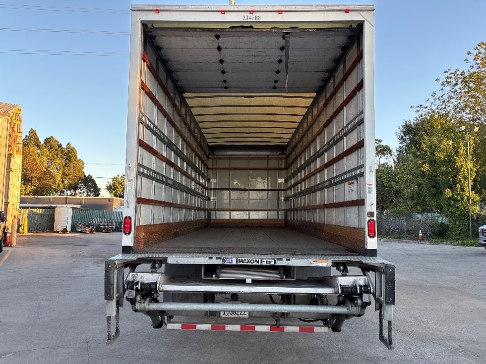 Medium Duty Box Truck-Light and Medium Duty Trucks-International-2019-MV607-West Sacramento-CA-127,788\n\t\tmiles-$ 50,250 - Image 8