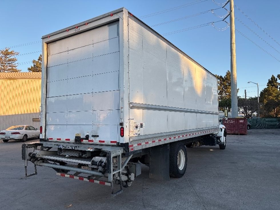 Medium Duty Box Truck-Light and Medium Duty Trucks-International-2019-MV607-West Sacramento-CA-127,788\n\t\tmiles-$ 50,250 - Image 13