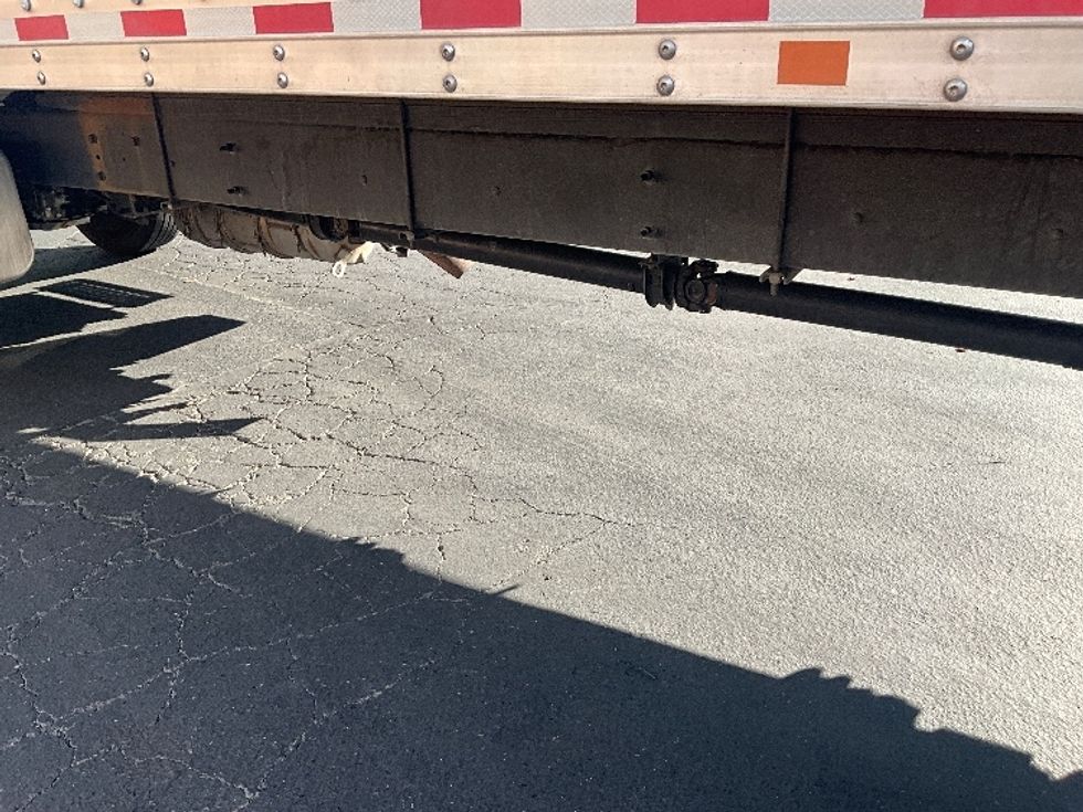 Medium Duty Box Truck-Light and Medium Duty Trucks-International-2019-MV607-West Sacramento-CA-130,866\n\t\tmiles-$ 49,500 - Image 5
