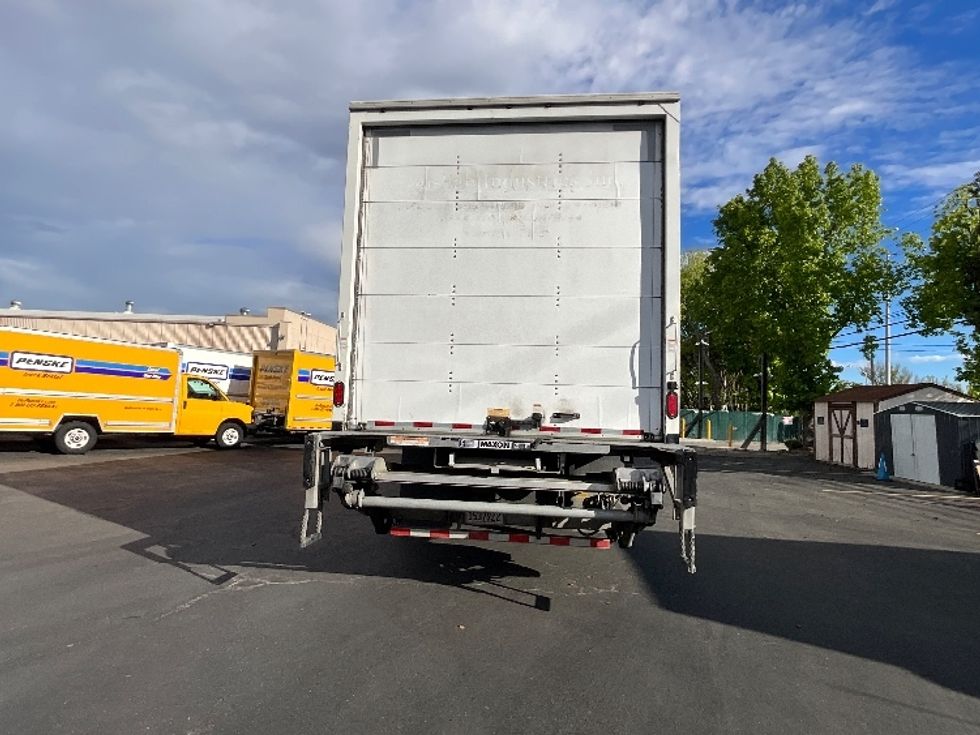 Medium Duty Box Truck-Light and Medium Duty Trucks-International-2019-MV607-West Sacramento-CA-130,866\n\t\tmiles-$ 49,500 - Image 7