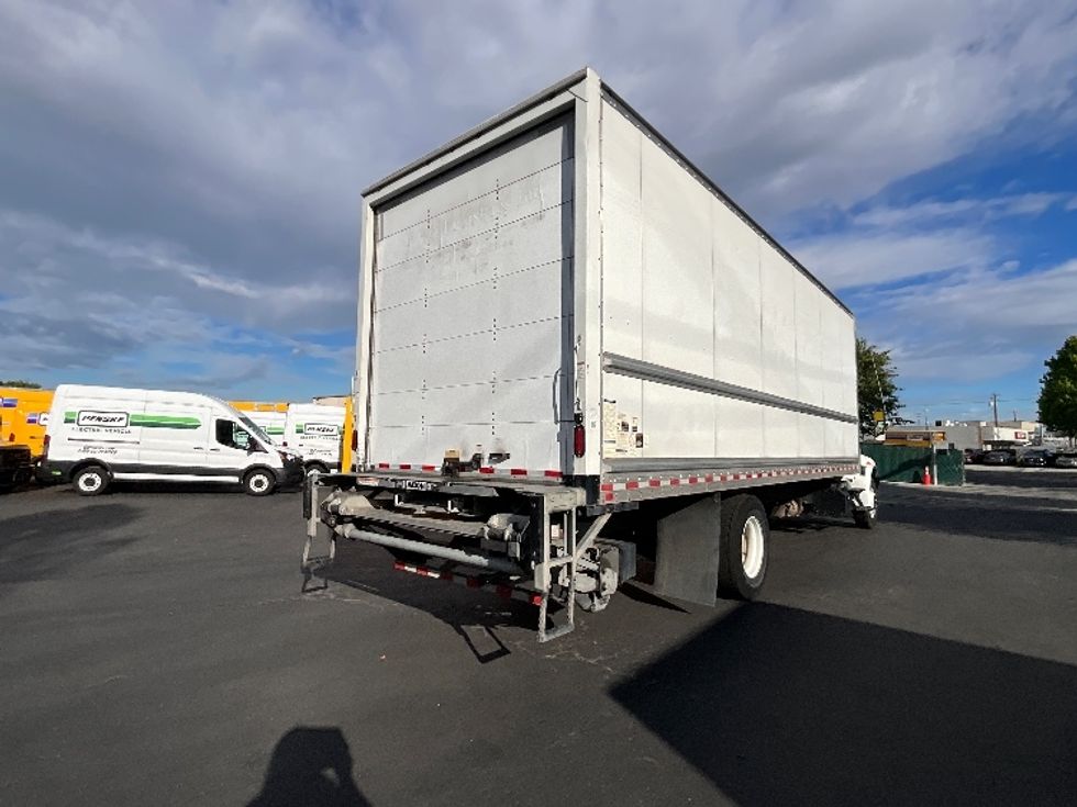 Medium Duty Box Truck-Light and Medium Duty Trucks-International-2019-MV607-West Sacramento-CA-130,866\n\t\tmiles-$ 49,500 - Image 13