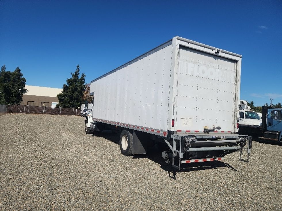 Medium Duty Box Truck-Light and Medium Duty Trucks-International-2019-MV607-West Sacramento-CA-194,136\n\t\tmiles-$ 53,000 - Image 6