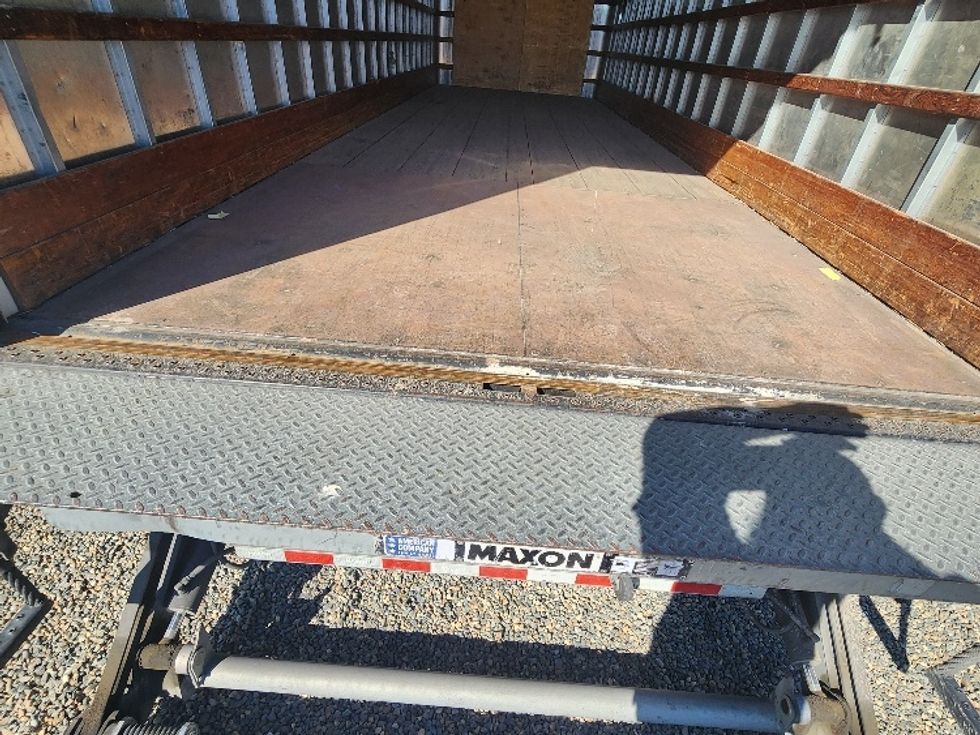 Medium Duty Box Truck-Light and Medium Duty Trucks-International-2019-MV607-West Sacramento-CA-194,136\n\t\tmiles-$ 53,000 - Image 10