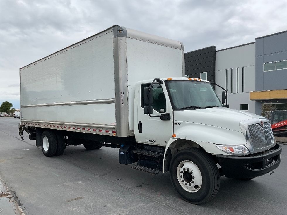 Medium Duty Box Truck-Light and Medium Duty Trucks-International-2019-MV607-West Valley City-UT-198,971\n\t\tmiles-$ 39,500 - Image 1