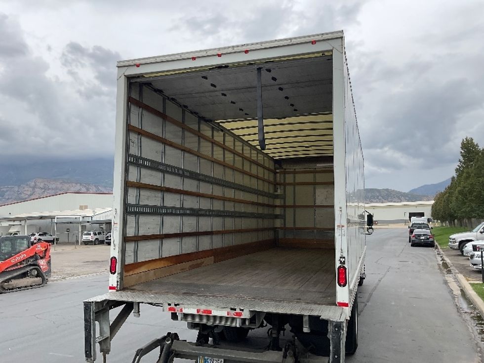 Medium Duty Box Truck-Light and Medium Duty Trucks-International-2019-MV607-West Valley City-UT-198,971\n\t\tmiles-$ 39,500 - Image 11