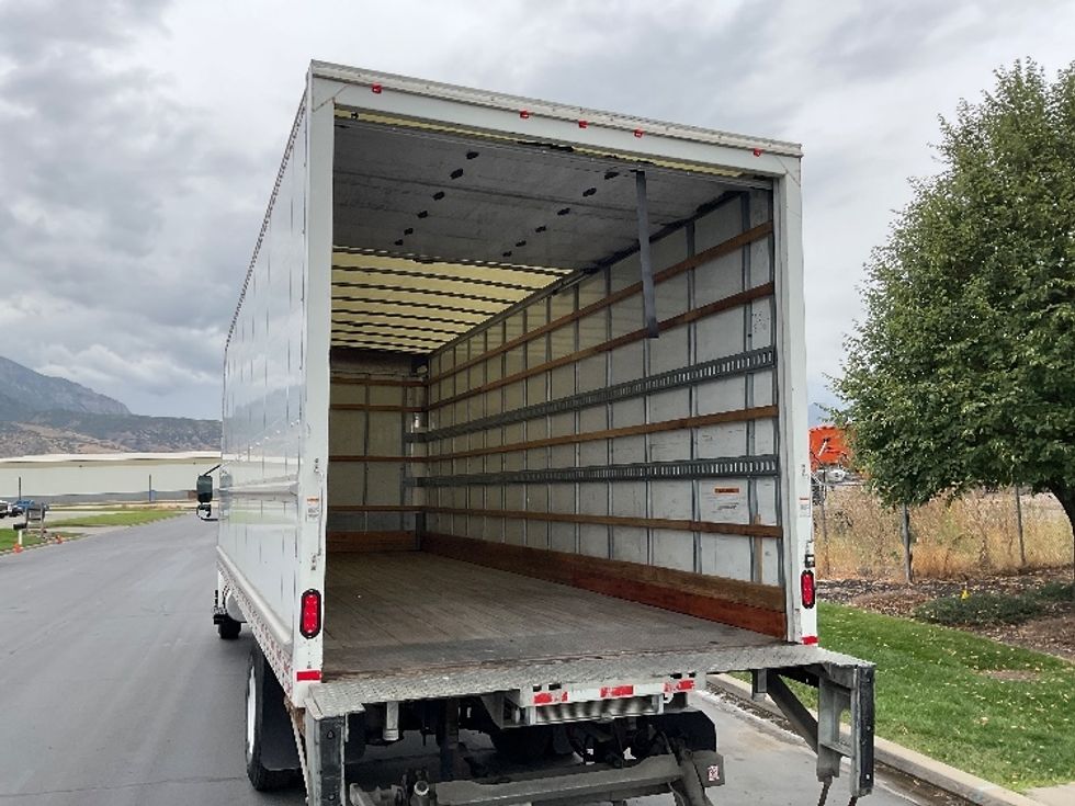 Medium Duty Box Truck-Light and Medium Duty Trucks-International-2019-MV607-West Valley City-UT-198,971\n\t\tmiles-$ 39,500 - Image 12