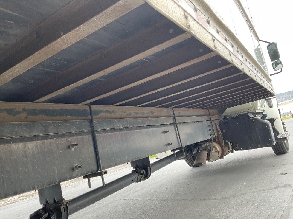 Medium Duty Box Truck-Light and Medium Duty Trucks-International-2019-MV607-West Valley City-UT-198,971\n\t\tmiles-$ 39,500 - Image 14