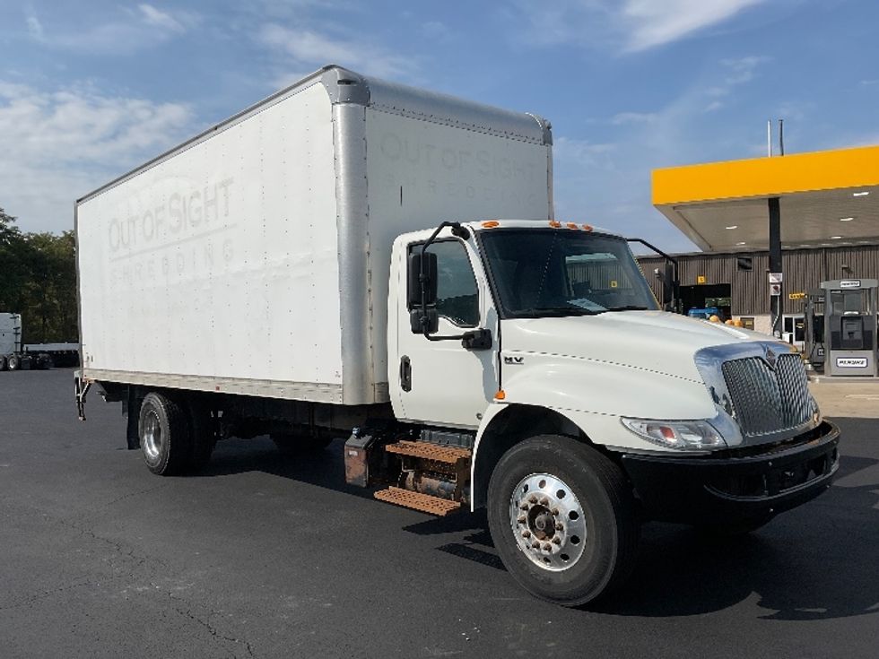 Medium Duty Box Truck-Light and Medium Duty Trucks-International-2020-MV607-Akron-OH-122,611\n\t\tmiles-$ 63,750 - Image 1
