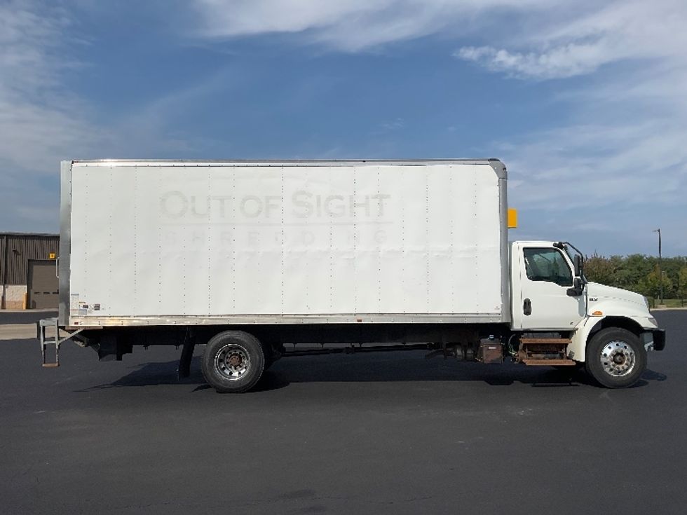 Medium Duty Box Truck-Light and Medium Duty Trucks-International-2020-MV607-Akron-OH-122,611\n\t\tmiles-$ 63,750 - Image 15