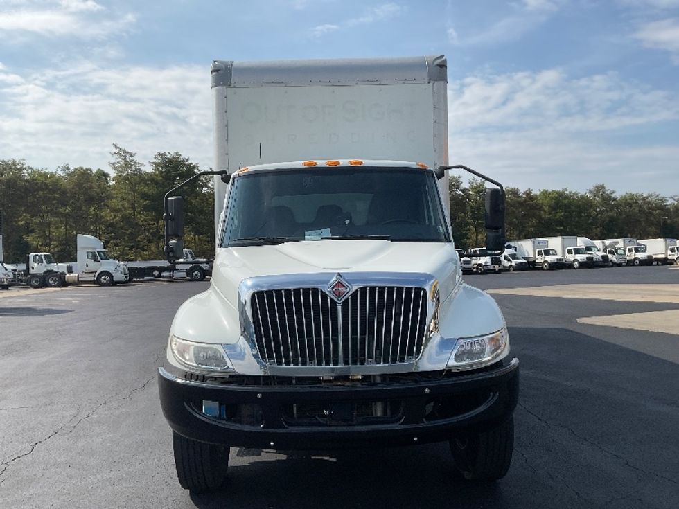 Medium Duty Box Truck-Light and Medium Duty Trucks-International-2020-MV607-Akron-OH-122,611\n\t\tmiles-$ 63,750 - Image 2