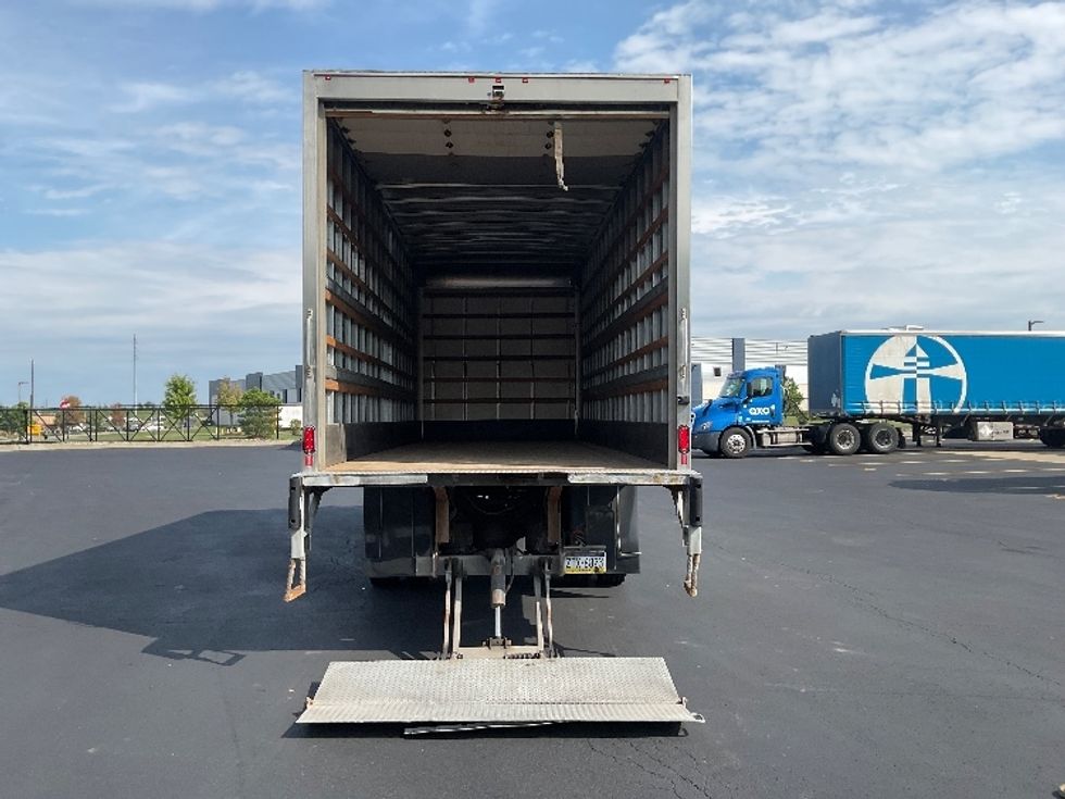 Medium Duty Box Truck-Light and Medium Duty Trucks-International-2020-MV607-Akron-OH-122,611\n\t\tmiles-$ 63,750 - Image 9