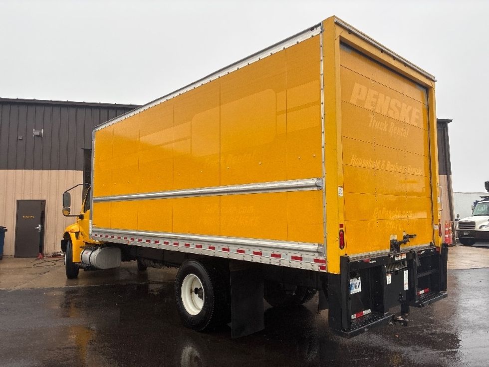 Medium Duty Box Truck-Light and Medium Duty Trucks-International-2020-MV607-Akron-OH-173,806\n\t\tmiles-$ 32,750 - Image 5
