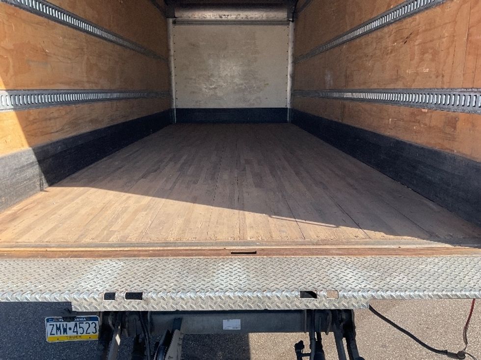 Medium Duty Box Truck-Light and Medium Duty Trucks-International-2020-MV607-Akron-OH-260,708\n\t\tmiles-$ 27,000 - Image 10