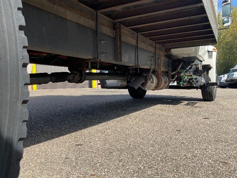 Medium Duty Box Truck-Light and Medium Duty Trucks-International-2020-MV607-Akron-OH-260,708\n\t\tmiles-$ 27,000 - Image 14