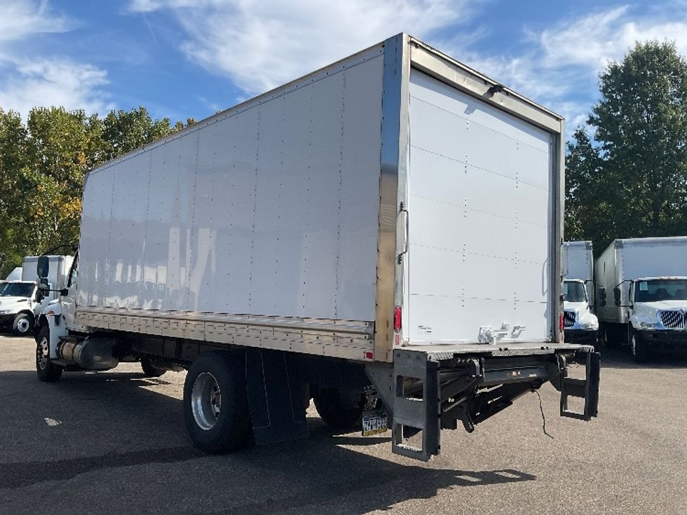 Medium Duty Box Truck-Light and Medium Duty Trucks-International-2020-MV607-Akron-OH-260,708\n\t\tmiles-$ 27,000 - Image 6