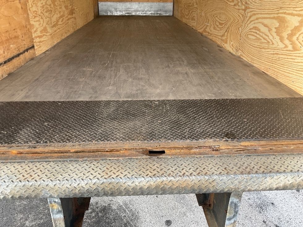 Medium Duty Box Truck-Light and Medium Duty Trucks-International-2020-MV607-Akron-OH-81,068\n\t\tmiles-$ 55,500 - Image 10