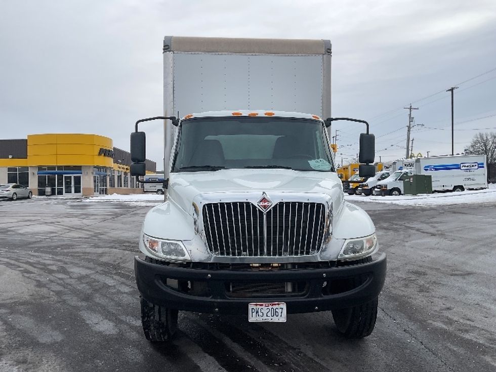 Medium Duty Box Truck-Light and Medium Duty Trucks-International-2020-MV607-Akron-OH-81,068\n\t\tmiles-$ 55,500 - Image 2