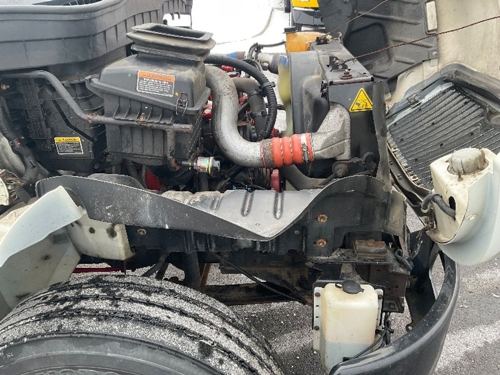 Medium Duty Box Truck-Light and Medium Duty Trucks-International-2020-MV607-Akron-OH-81,068\n\t\tmiles-$ 55,500 - Image 23