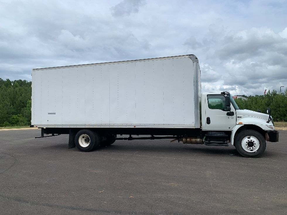Medium Duty Box Truck-Light and Medium Duty Trucks-International-2020-MV607-Alabaster-AL-247,183\n\t\tmiles-$ 34,000 - Image 14