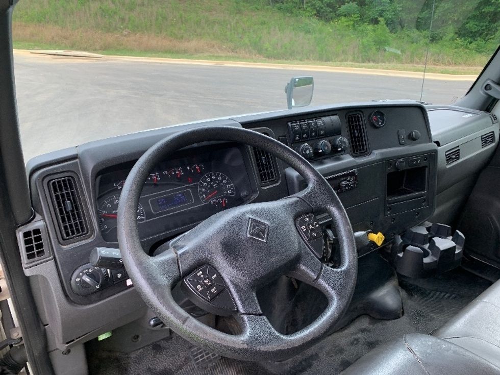 Medium Duty Box Truck-Light and Medium Duty Trucks-International-2020-MV607-Alabaster-AL-247,183\n\t\tmiles-$ 34,000 - Image 16