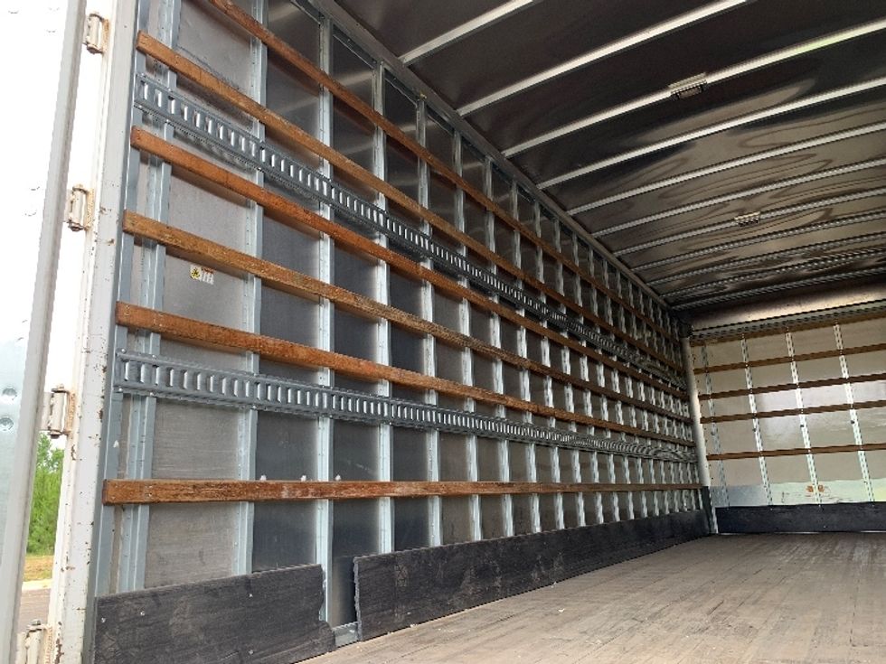 Medium Duty Box Truck-Light and Medium Duty Trucks-International-2020-MV607-Alabaster-AL-267,693\n\t\tmiles-$ 33,500 - Image 10