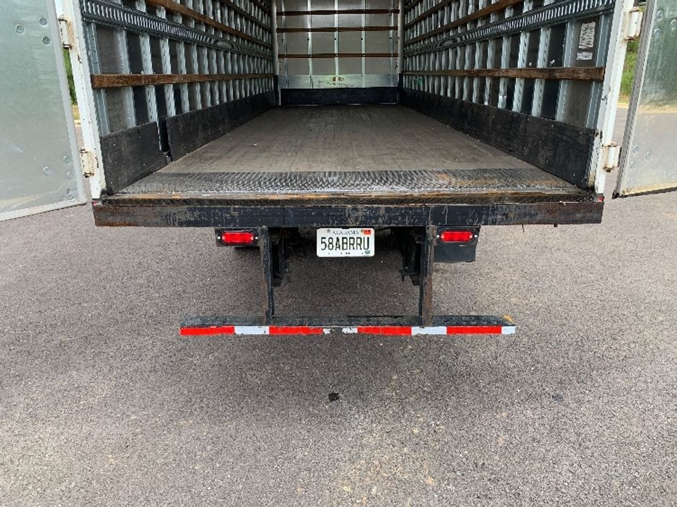 Medium Duty Box Truck-Light and Medium Duty Trucks-International-2020-MV607-Alabaster-AL-267,693\n\t\tmiles-$ 33,500 - Image 9