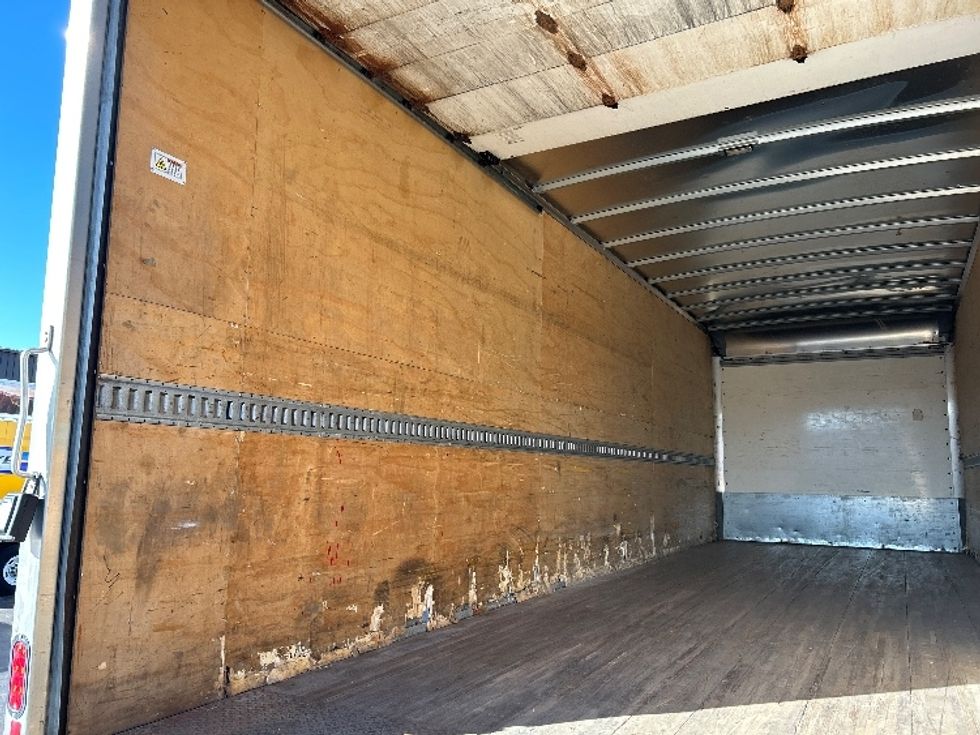 Medium Duty Box Truck-Light and Medium Duty Trucks-International-2020-MV607-Albany-NY-158,795\n\t\tmiles-$ 41,000 - Image 11