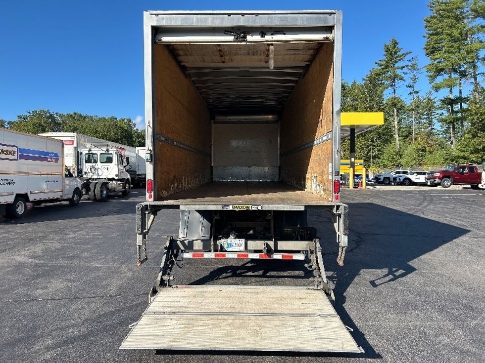 Medium Duty Box Truck-Light and Medium Duty Trucks-International-2020-MV607-Albany-NY-158,795\n\t\tmiles-$ 41,000 - Image 9