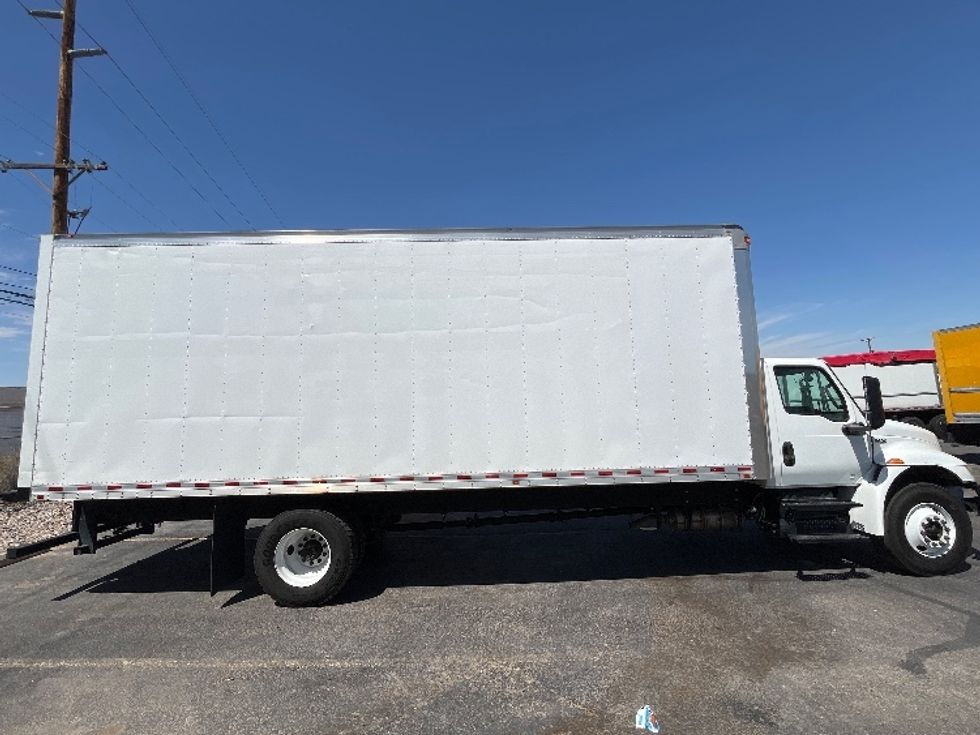 Medium Duty Box Truck-Light and Medium Duty Trucks-International-2020-MV607-Albuquerque-NM-178,239\n\t\tmiles-$ 51,750 - Image 14