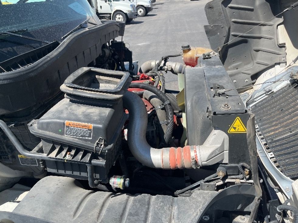Medium Duty Box Truck-Light and Medium Duty Trucks-International-2020-MV607-Albuquerque-NM-178,239\n\t\tmiles-$ 51,750 - Image 23