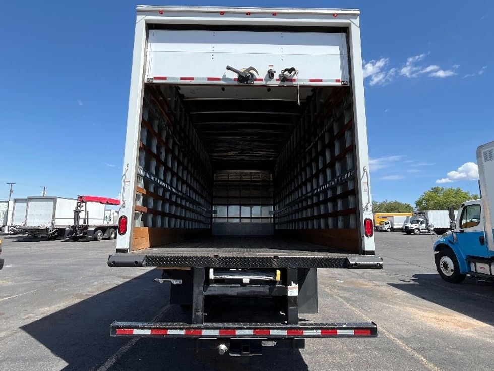 Medium Duty Box Truck-Light and Medium Duty Trucks-International-2020-MV607-Albuquerque-NM-178,239\n\t\tmiles-$ 51,750 - Image 8