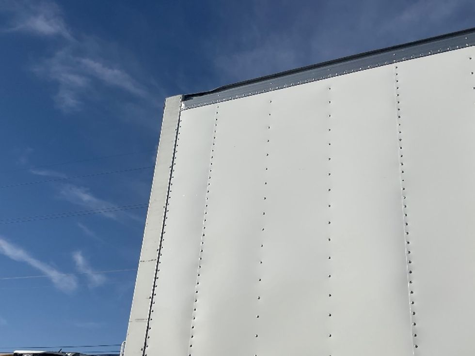 Medium Duty Box Truck-Light and Medium Duty Trucks-International-2020-MV607-Albuquerque-NM-211,000\n\t\tmiles-$ 43,500 - Image 23