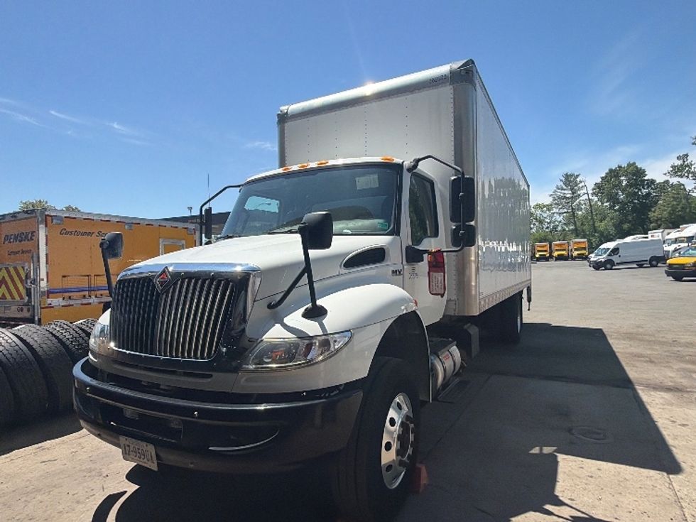 Medium Duty Box Truck-Light and Medium Duty Trucks-International-2020-MV607-Alexandria-VA-90,400\n\t\tmiles-$ 63,500 - Image 1