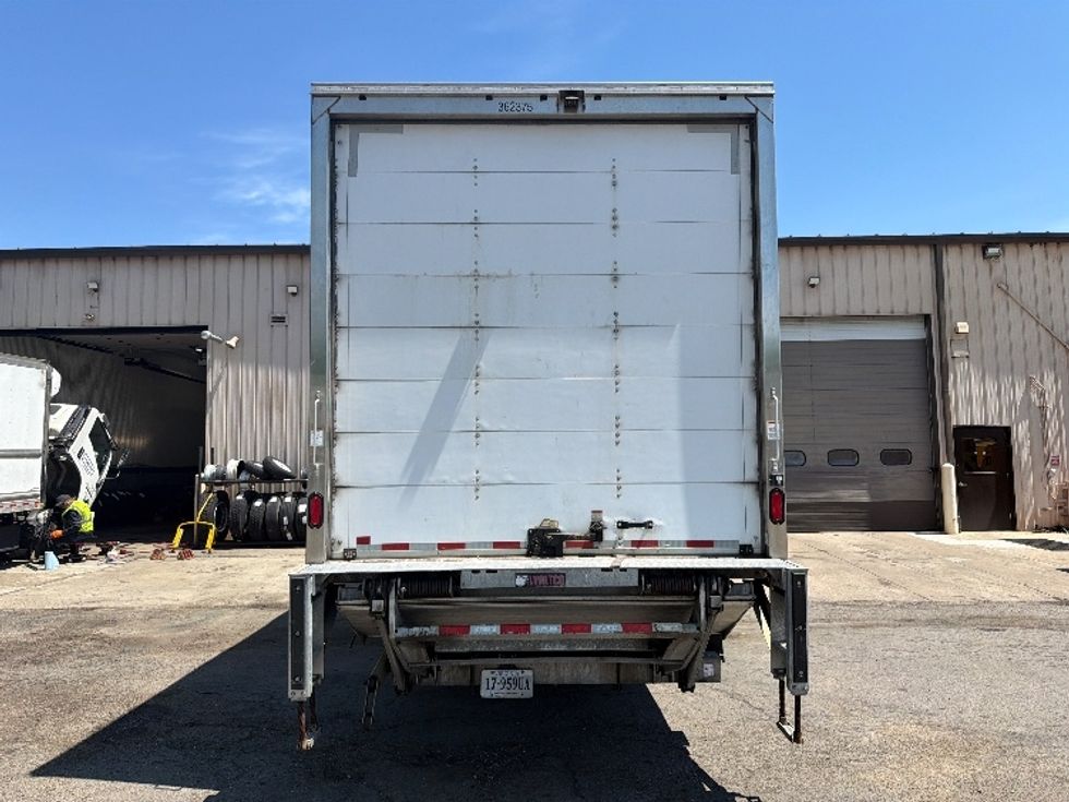 Medium Duty Box Truck-Light and Medium Duty Trucks-International-2020-MV607-Alexandria-VA-90,400\n\t\tmiles-$ 63,500 - Image 7