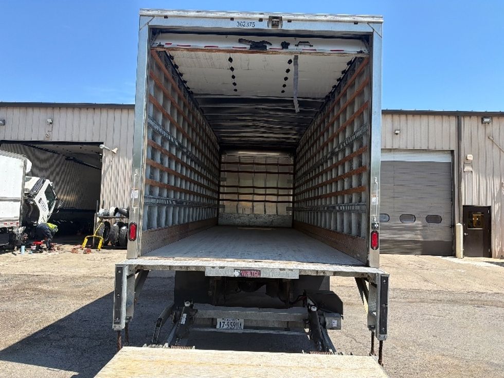 Medium Duty Box Truck-Light and Medium Duty Trucks-International-2020-MV607-Alexandria-VA-90,400\n\t\tmiles-$ 63,500 - Image 8