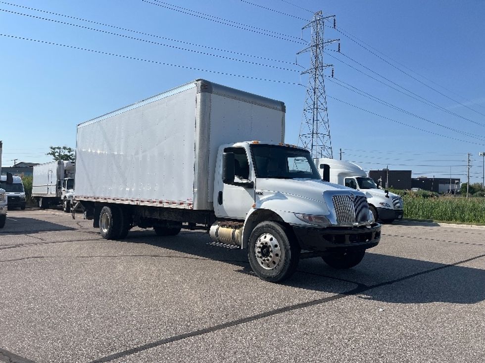 Medium Duty Box Truck-Light and Medium Duty Trucks-International-2020-MV607-Allen Park-MI-217,825\n\t\tmiles-$ 44,750 - Image 1