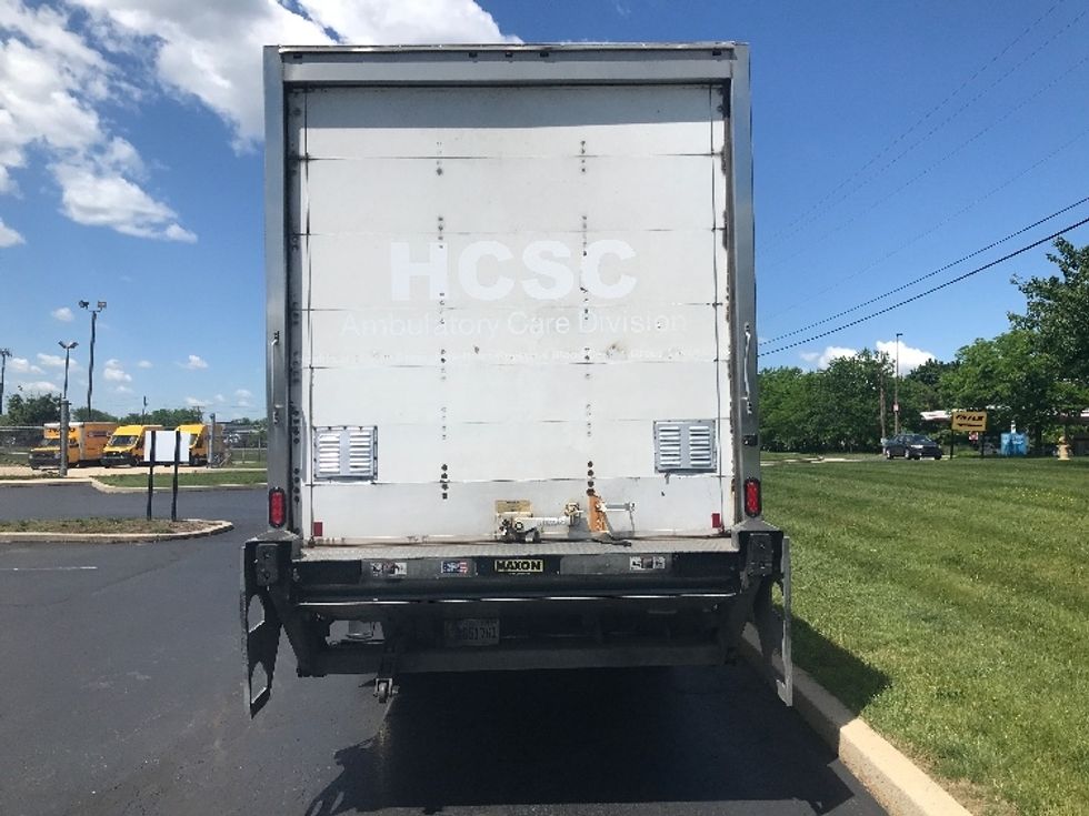Medium Duty Box Truck-Light and Medium Duty Trucks-International-2020-MV607-Allentown-PA-266,366\n\t\tmiles-$ 36,750 - Image 7