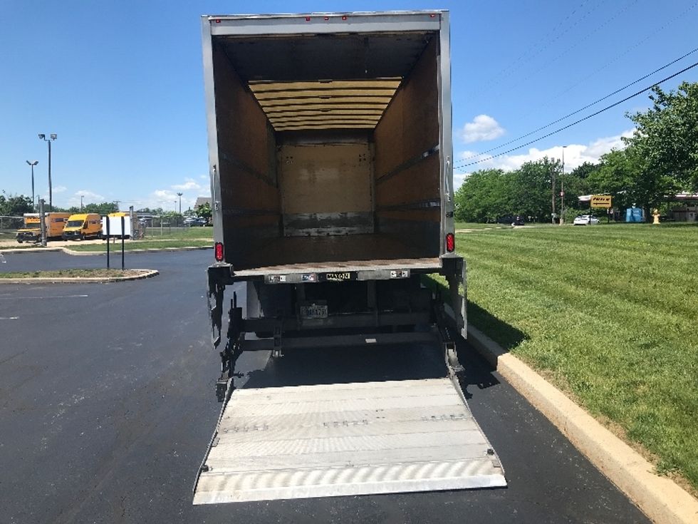 Medium Duty Box Truck-Light and Medium Duty Trucks-International-2020-MV607-Allentown-PA-266,366\n\t\tmiles-$ 36,750 - Image 9